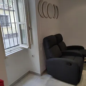 Essence Appartement Cadix
